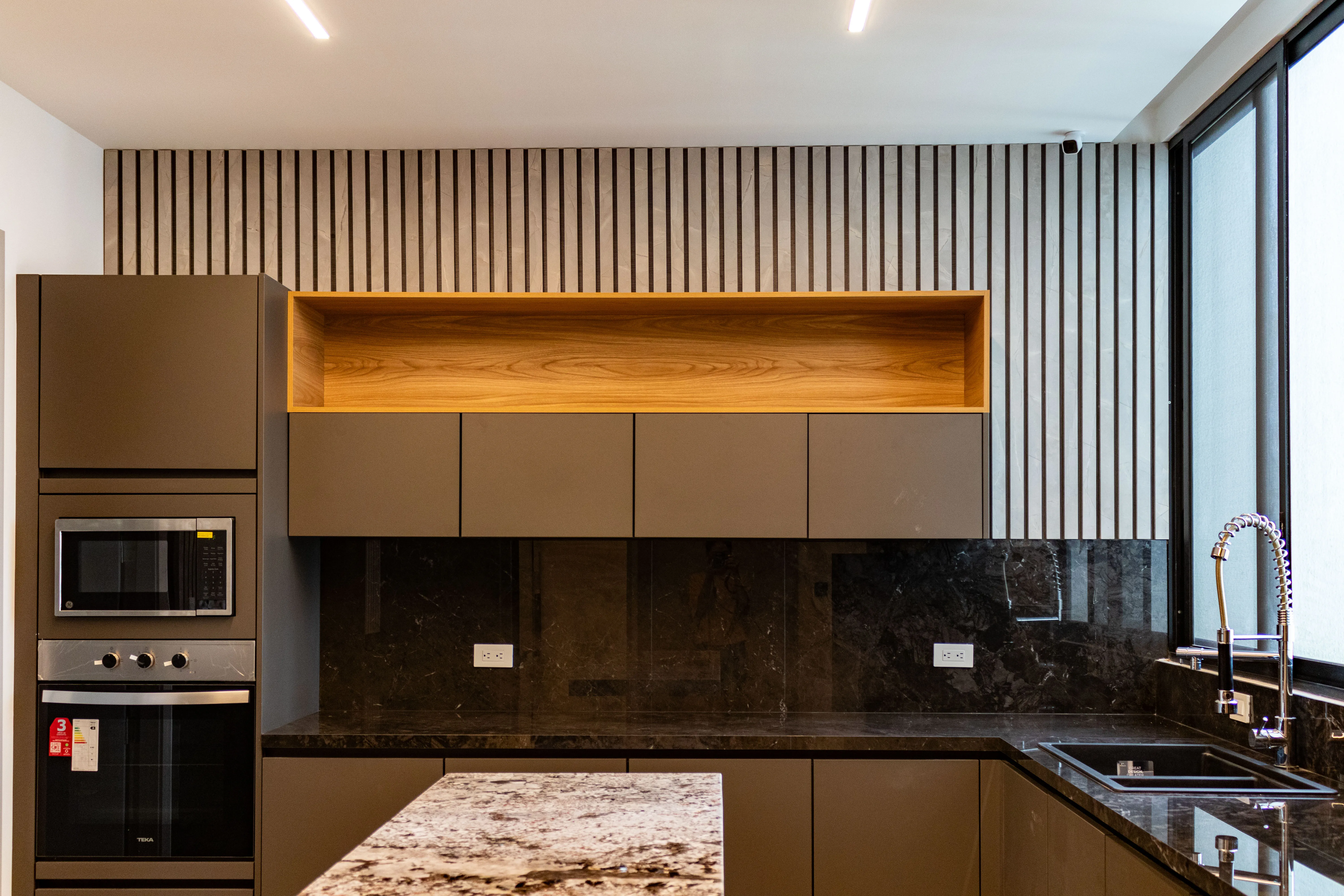 Estructuras y acabados Neolith
